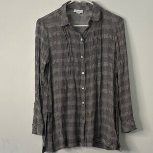 Black and White Plaid Button-Up Shirt